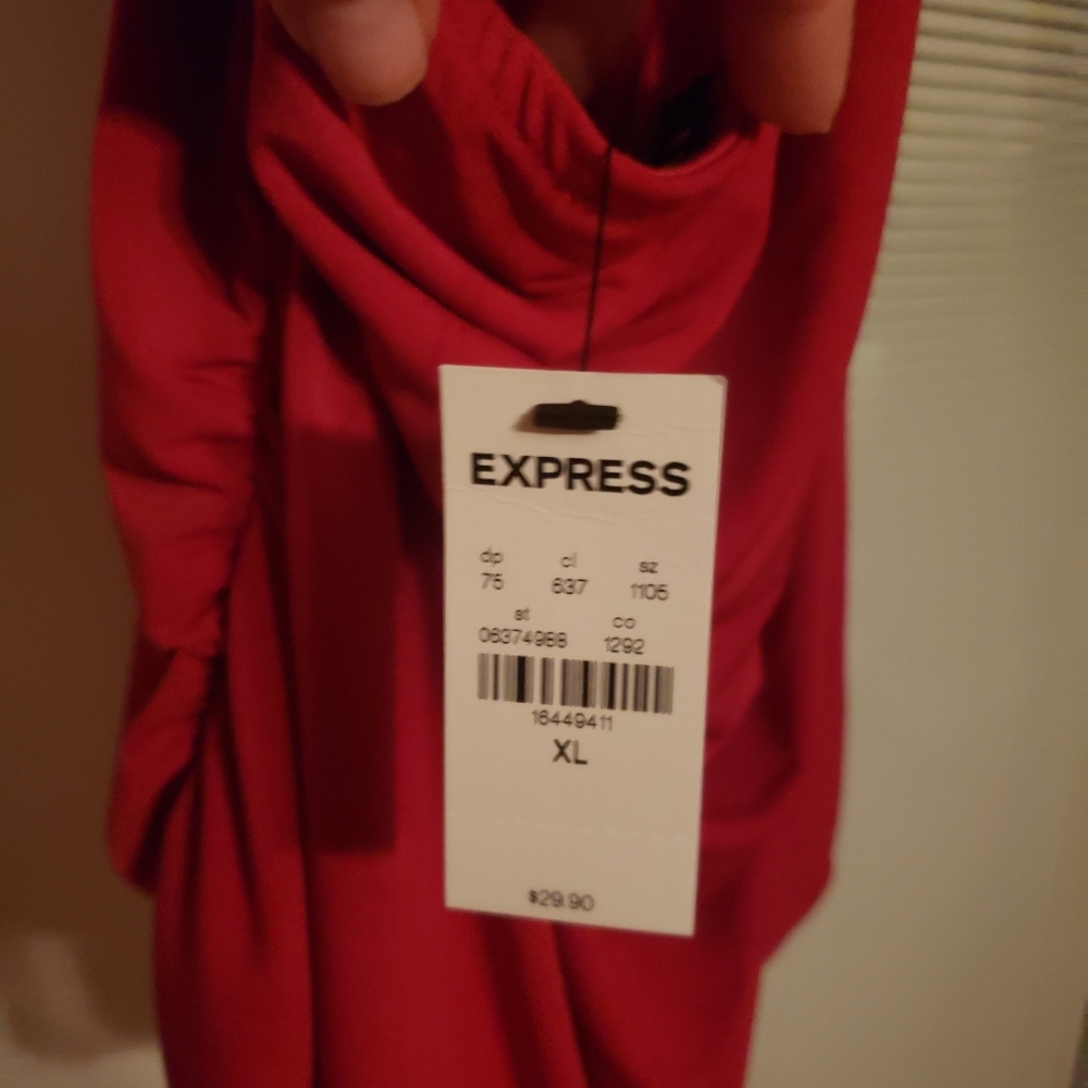 Express top - Picture 2 of 2